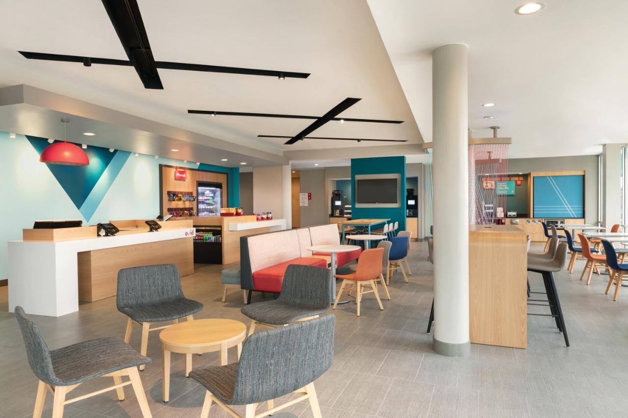 Avid Hotel - Toronto - Vaughan Southwest By Ihg Exterior photo